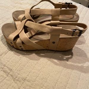 Tan wedges
